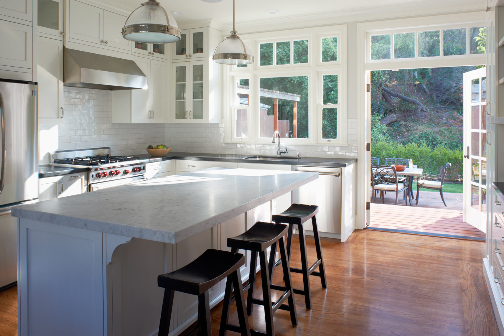 004_092512-Kitchen-3